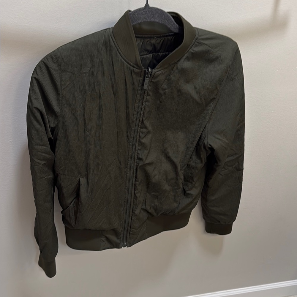 Lululemon Athletica Reversible Green Bomber Jacket with Ribbed Collar